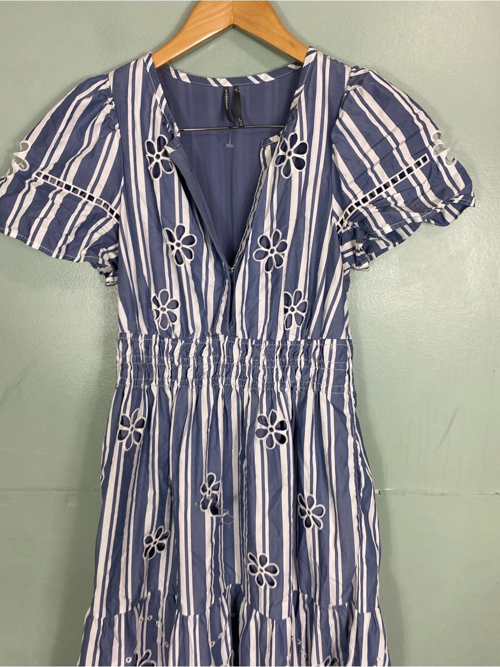 Anthropologie Somerset Maxi Dress Eyelet Embroidered Striped Small FLAWED - Picture 3 of 7